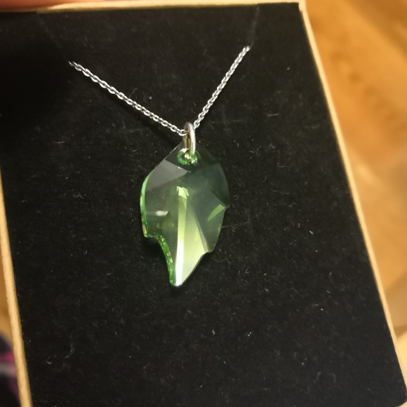 Jewelry - Swarovski crystal leaf necklace Jewelry - Swarovski crystal leaf necklace